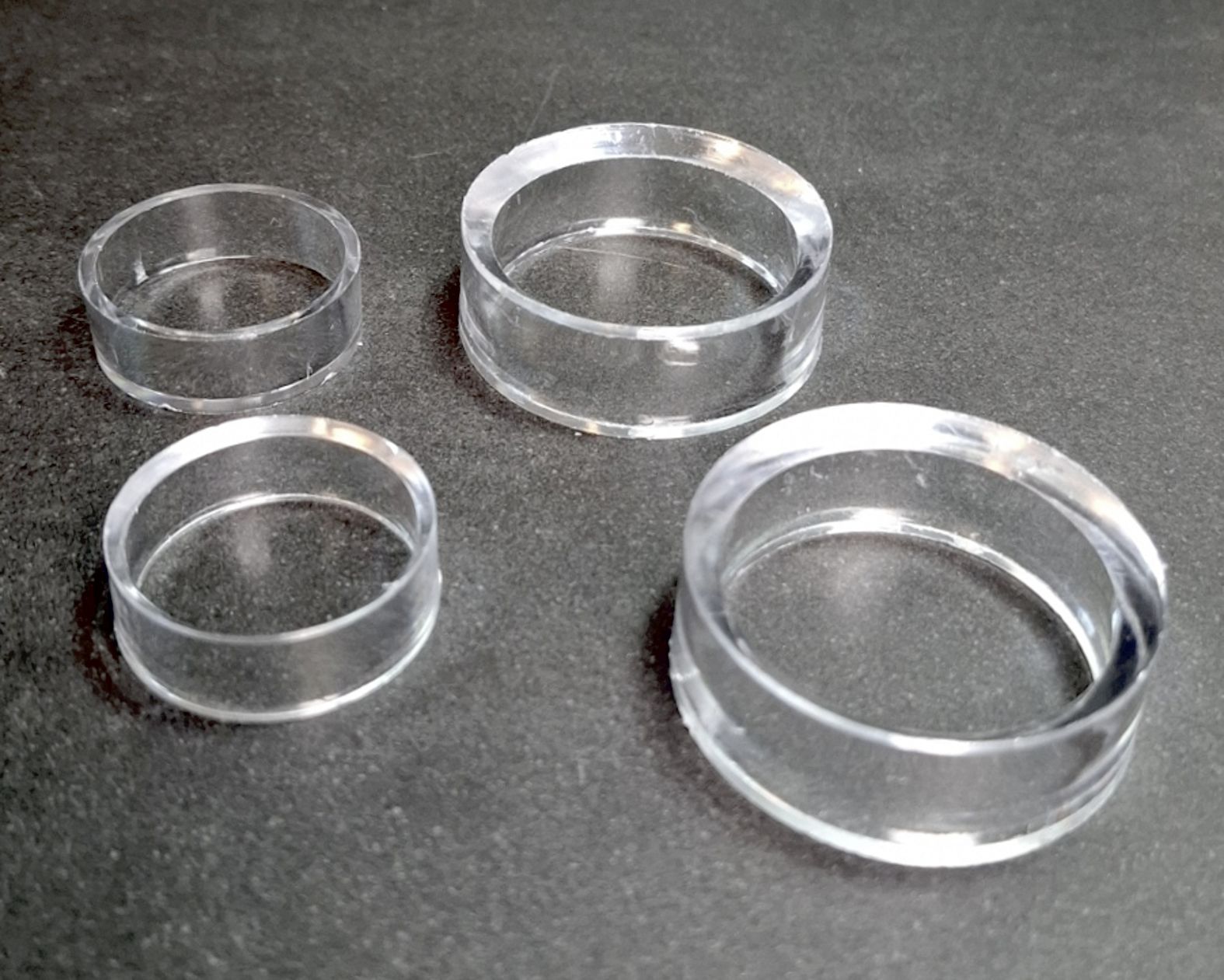 Transparent stativ - 3 olika storlekar