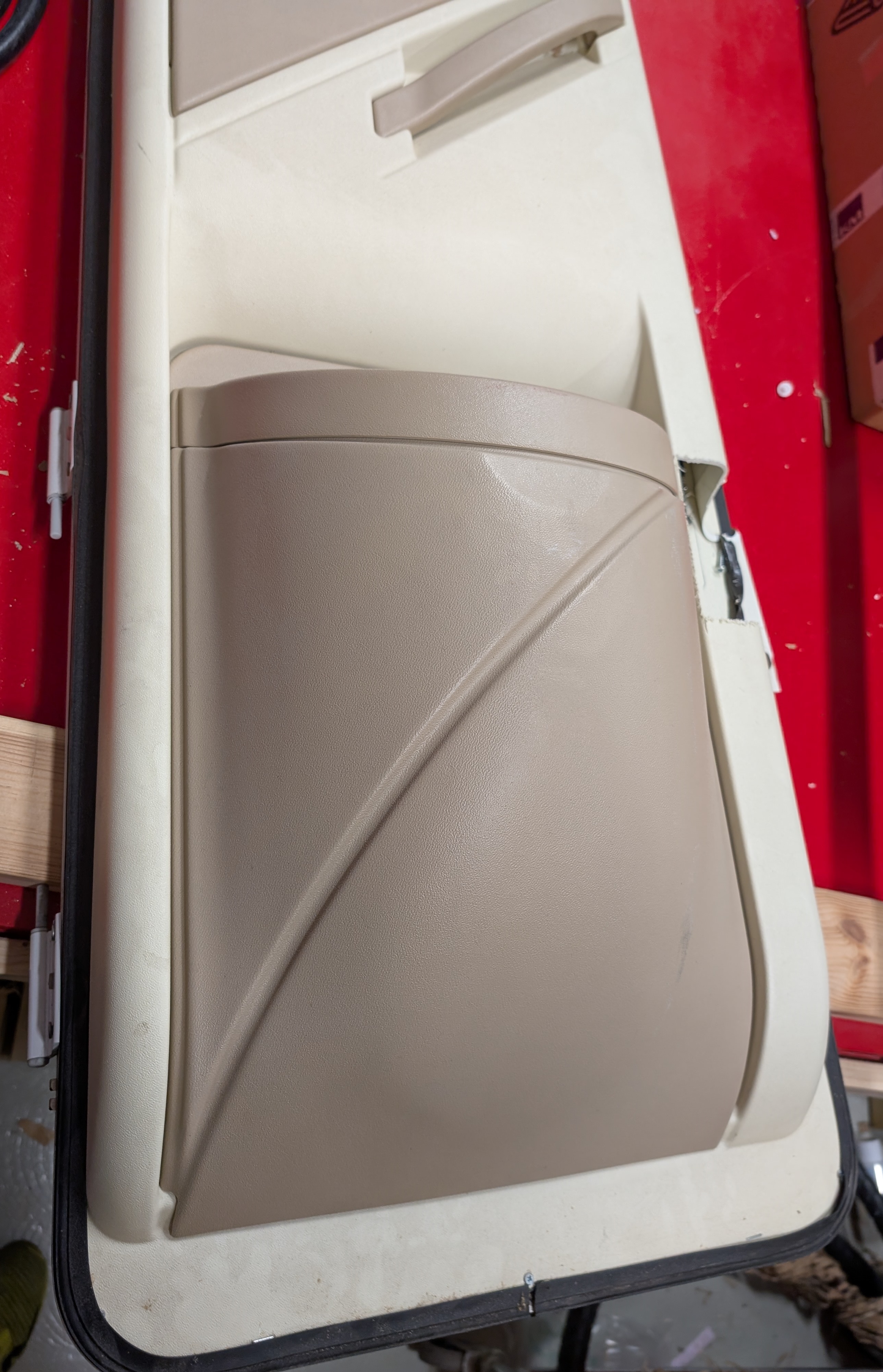 Garbage can for McLouis living area door used - 2