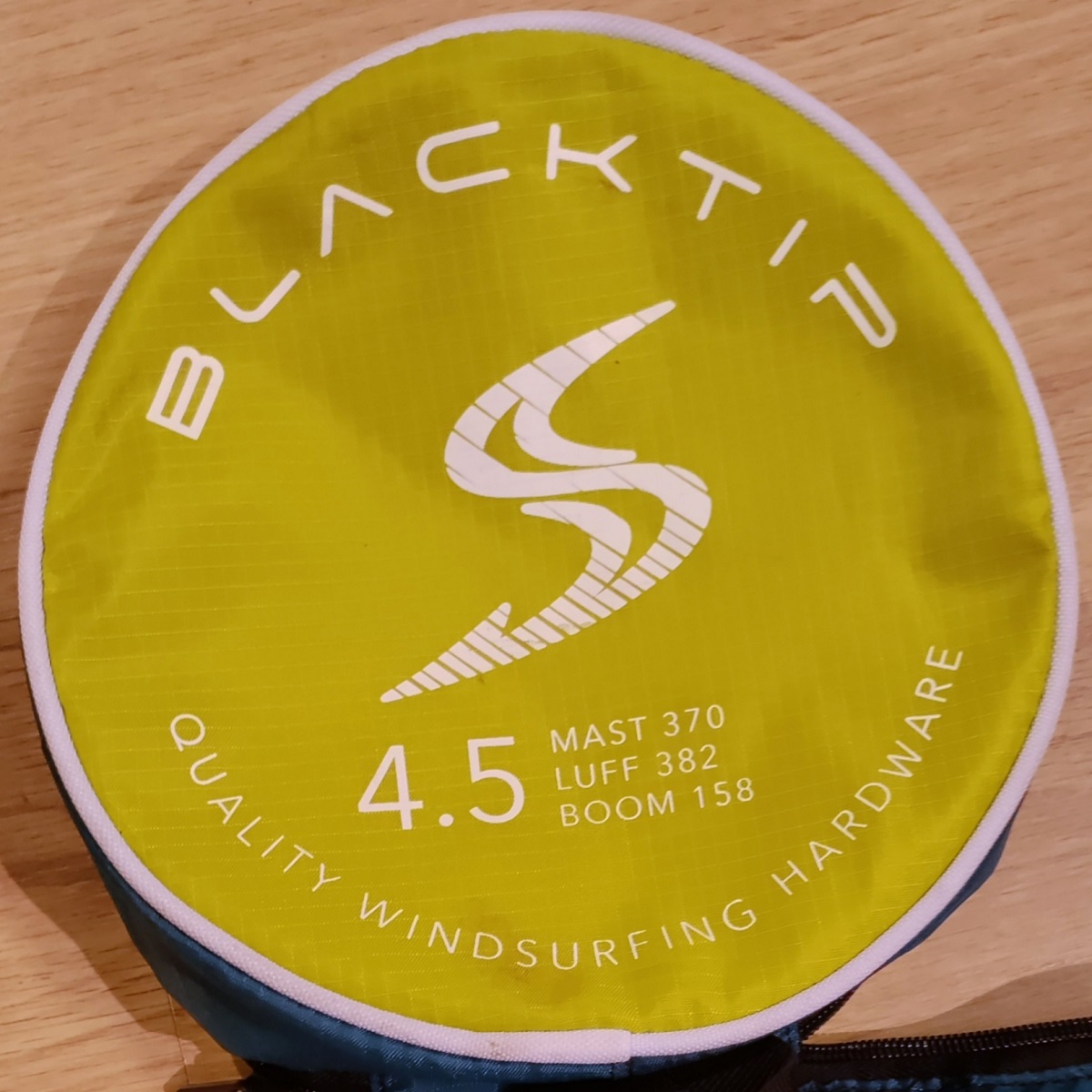 Begagnat vindsurfingsegel 4.5 Simmer Black Tip 2024  - 2