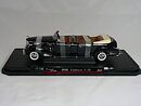 Cadillac V-16 1938  President Limo  1:24 Road  Signature