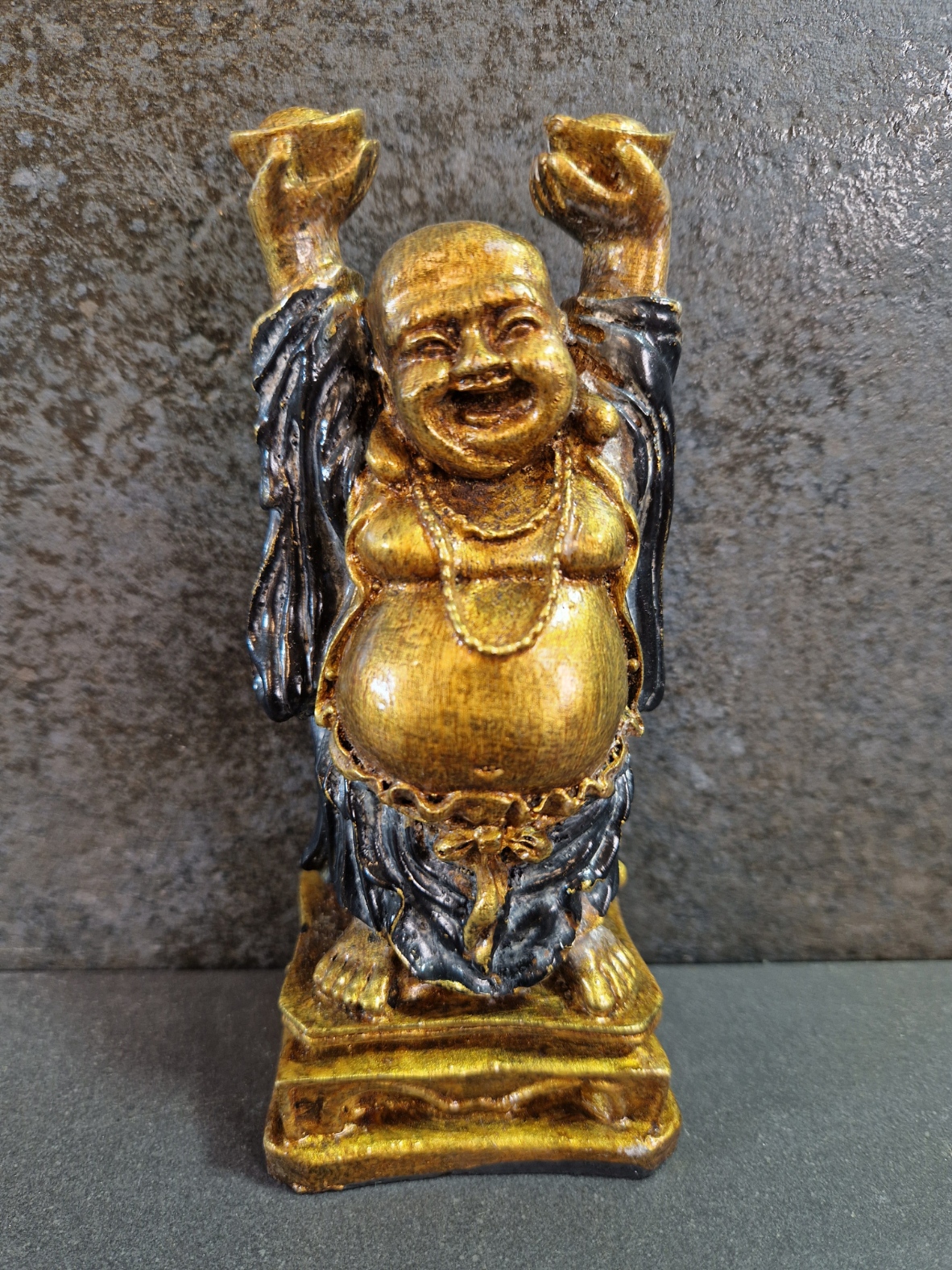 Glad Buddha Staty - 14 cm