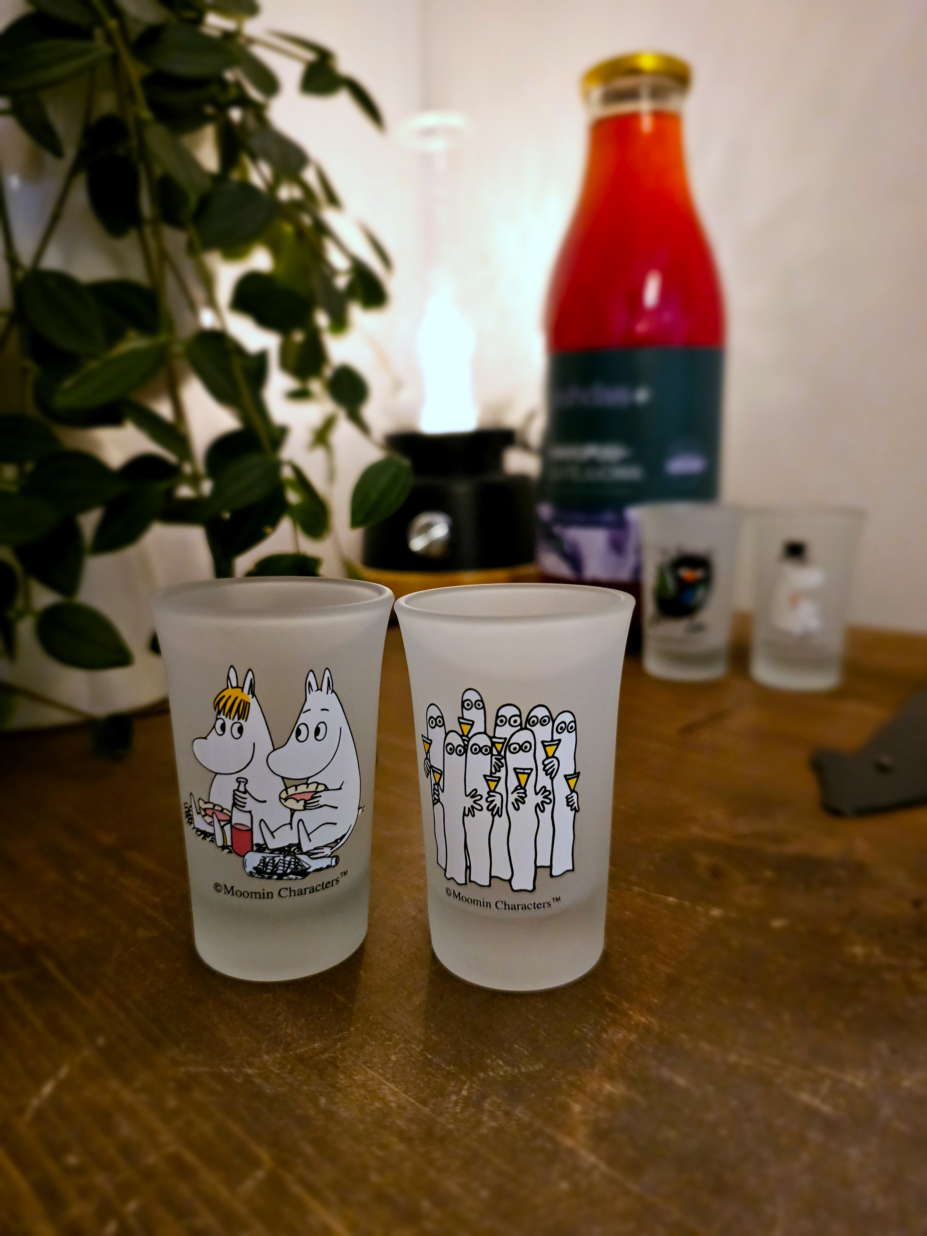 Mumin Miniglas 5 cl - 2-Pack - Hattifnattarna, Mumintrollet & Snorkfröken  - 2
