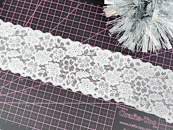 Ivory stretch lace - 70 mm