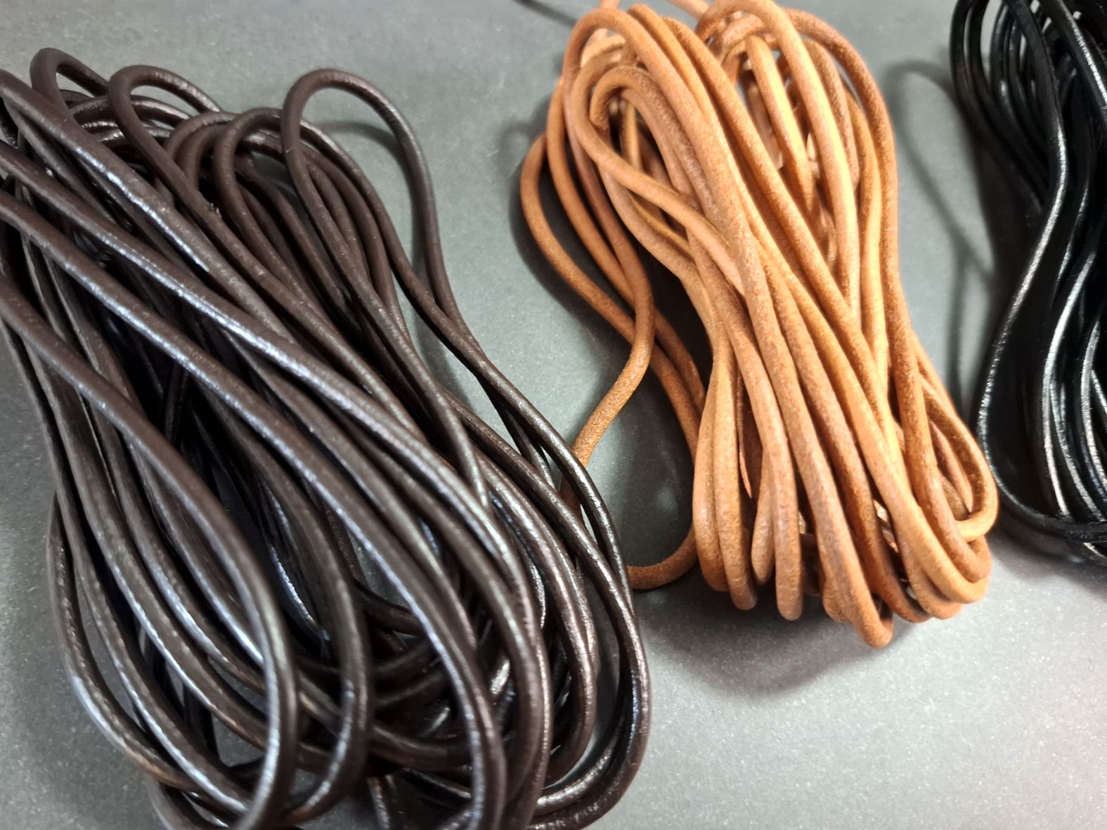 3mm Rund Läder Rem,  5meter - 2
