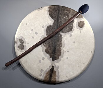 Rund Schamantrumma med Getskinn, Pälsklädd   - 40cm