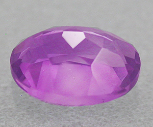 0.85 carat vacker oval formad naturlig ametist sten - 2