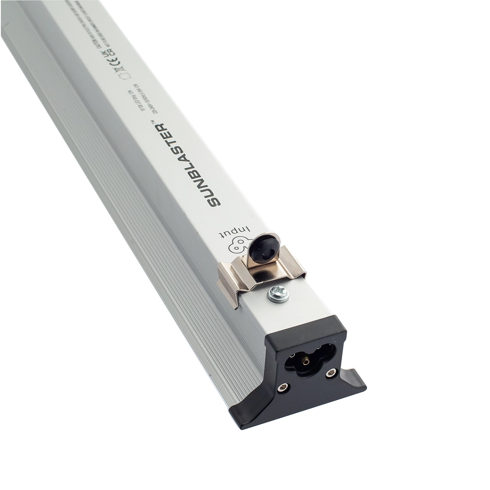 SunBlaster LED 6400K växtlampa 120cm -komplett med strömsladd & clips - 2