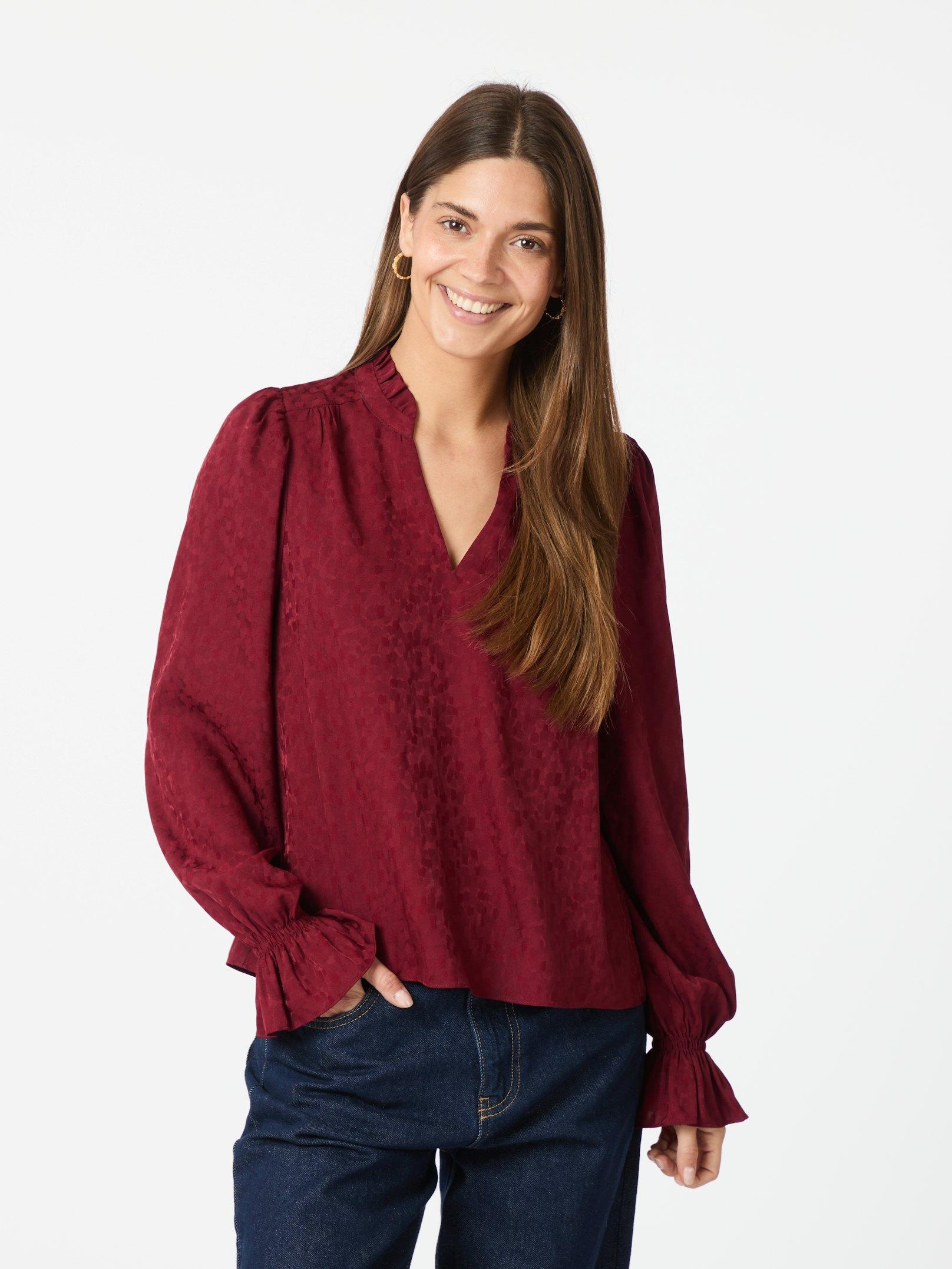 Amara Jacquard Dot Blouse Wine - 3