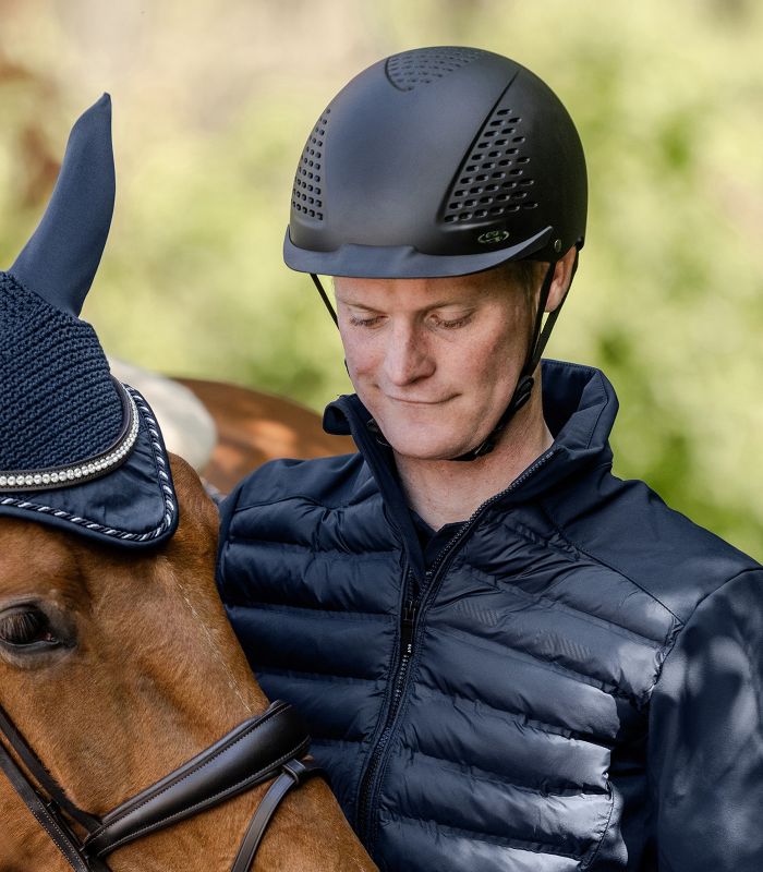 SWING H23 Classic Riding Helmet - Black