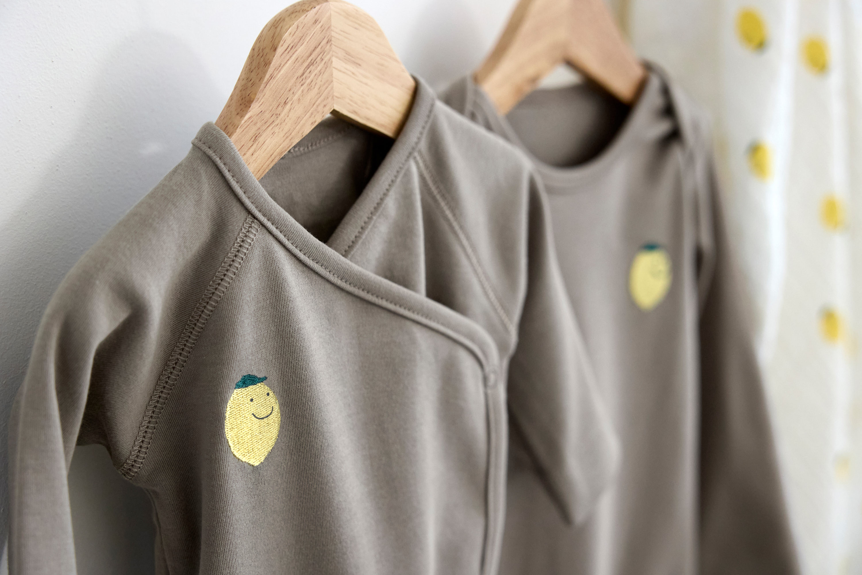 Lässig Long Sleeve Body GOTS Lemon taupe, 50/56