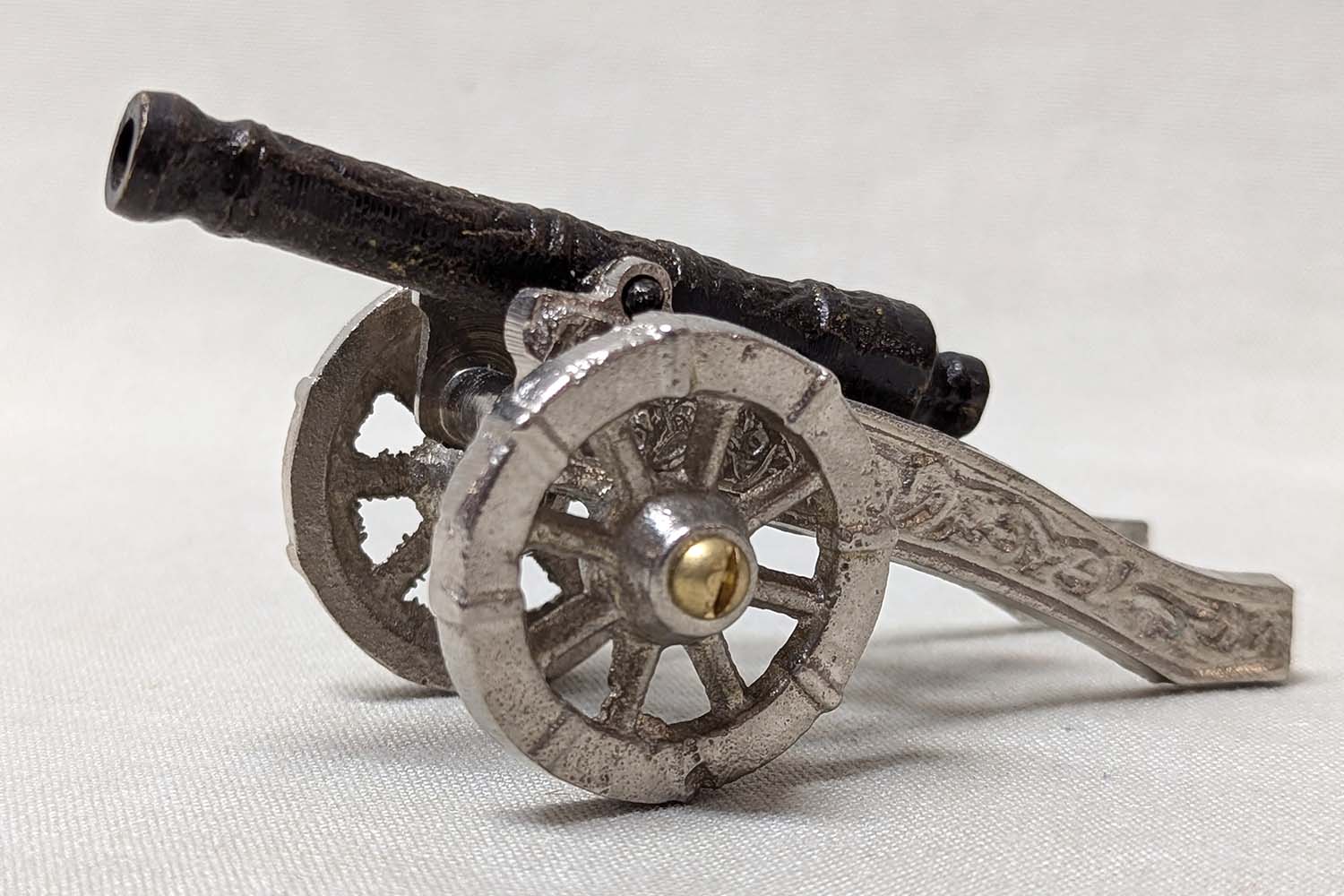 Cannon with field carriages 11x5 cm - 2