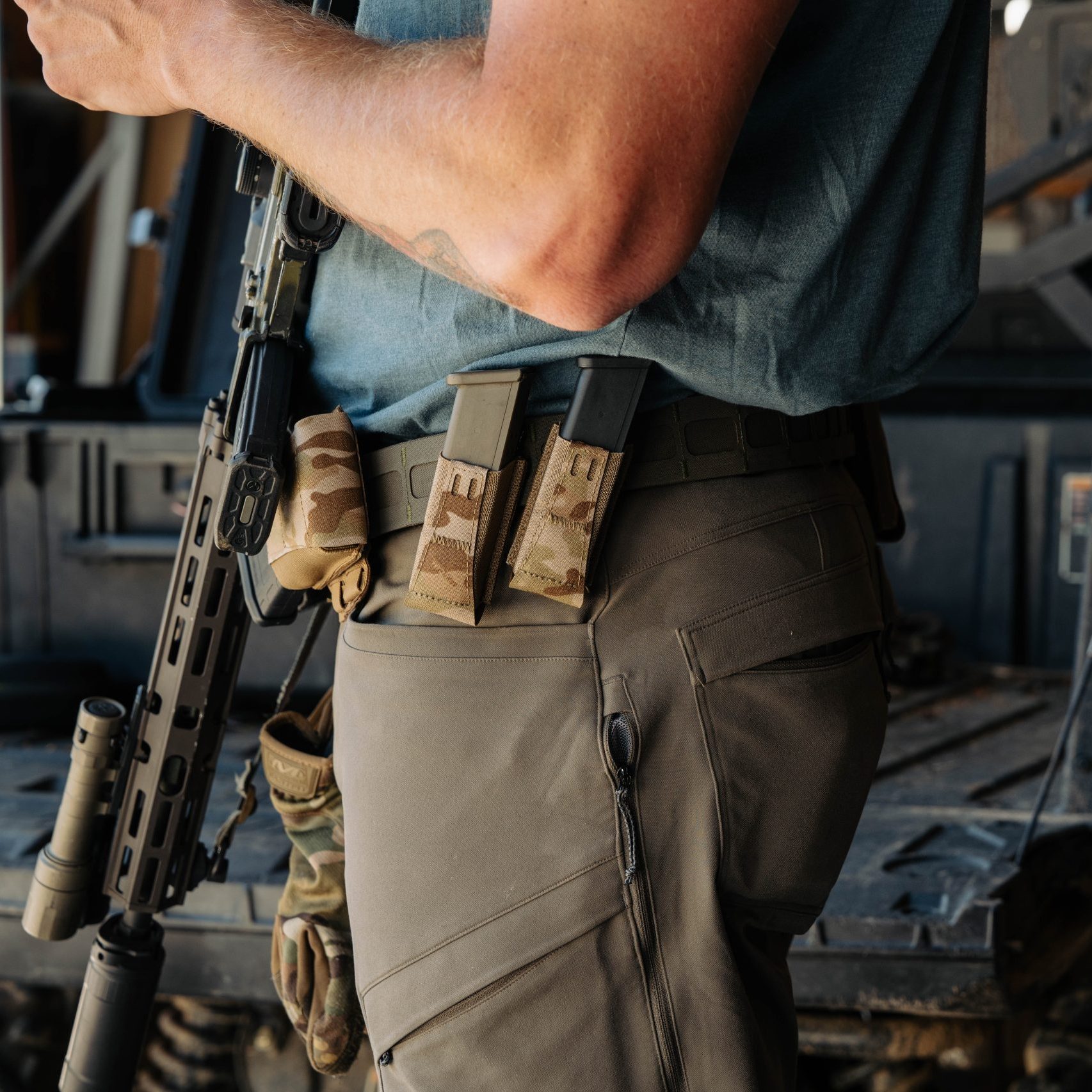  Blue alpha Angled Pistol Magazine Pouch Adapter  - 6