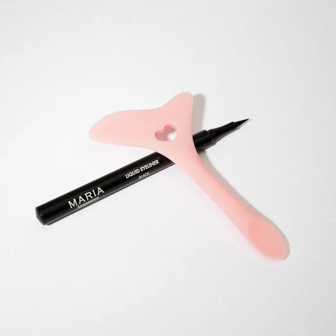 Eyeliner Stencil  - MARIA ÅKERBERG