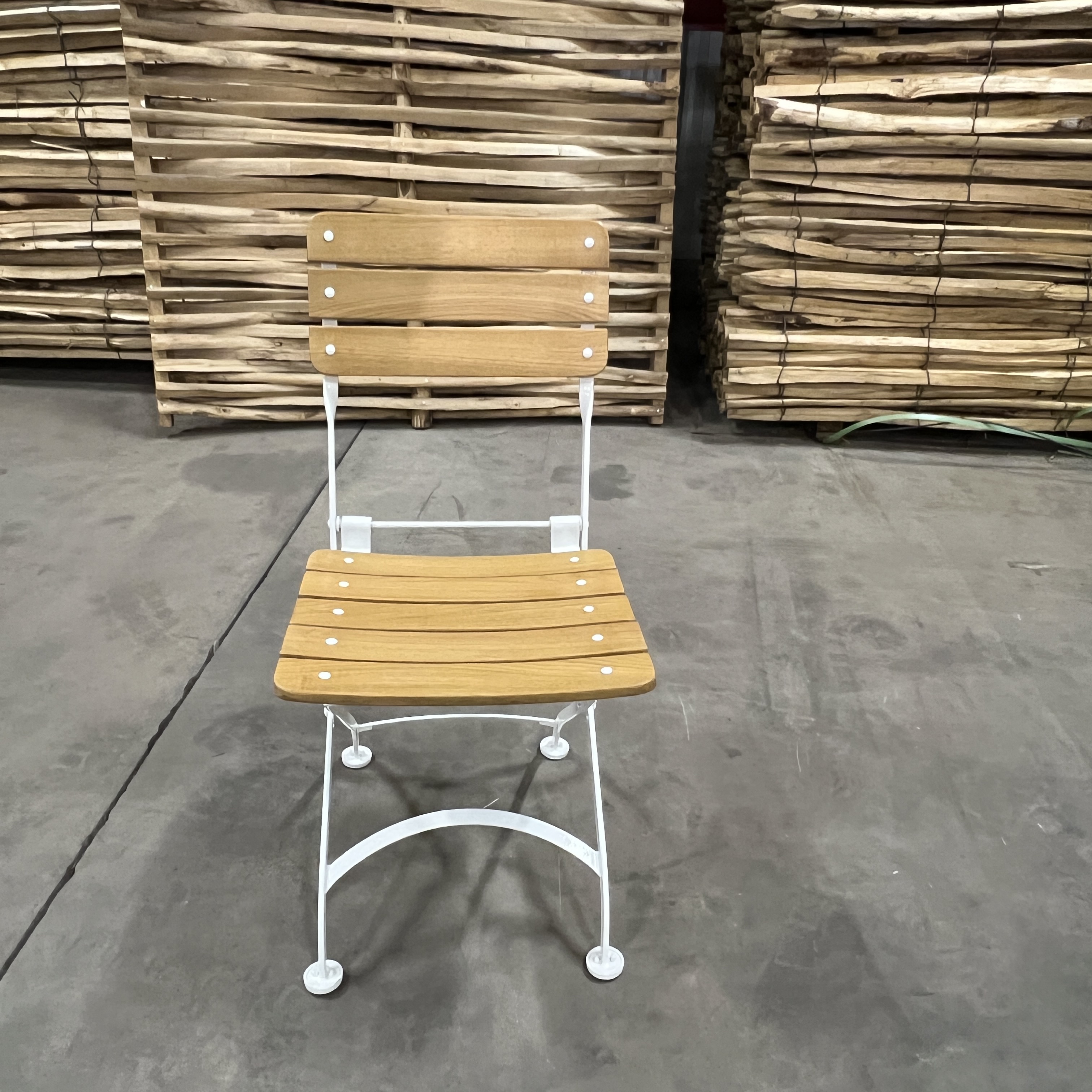Café Gardenchair Chestnut - Gotland White - 3