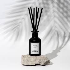 Urban. A Oudh Geranium Doftpinnar