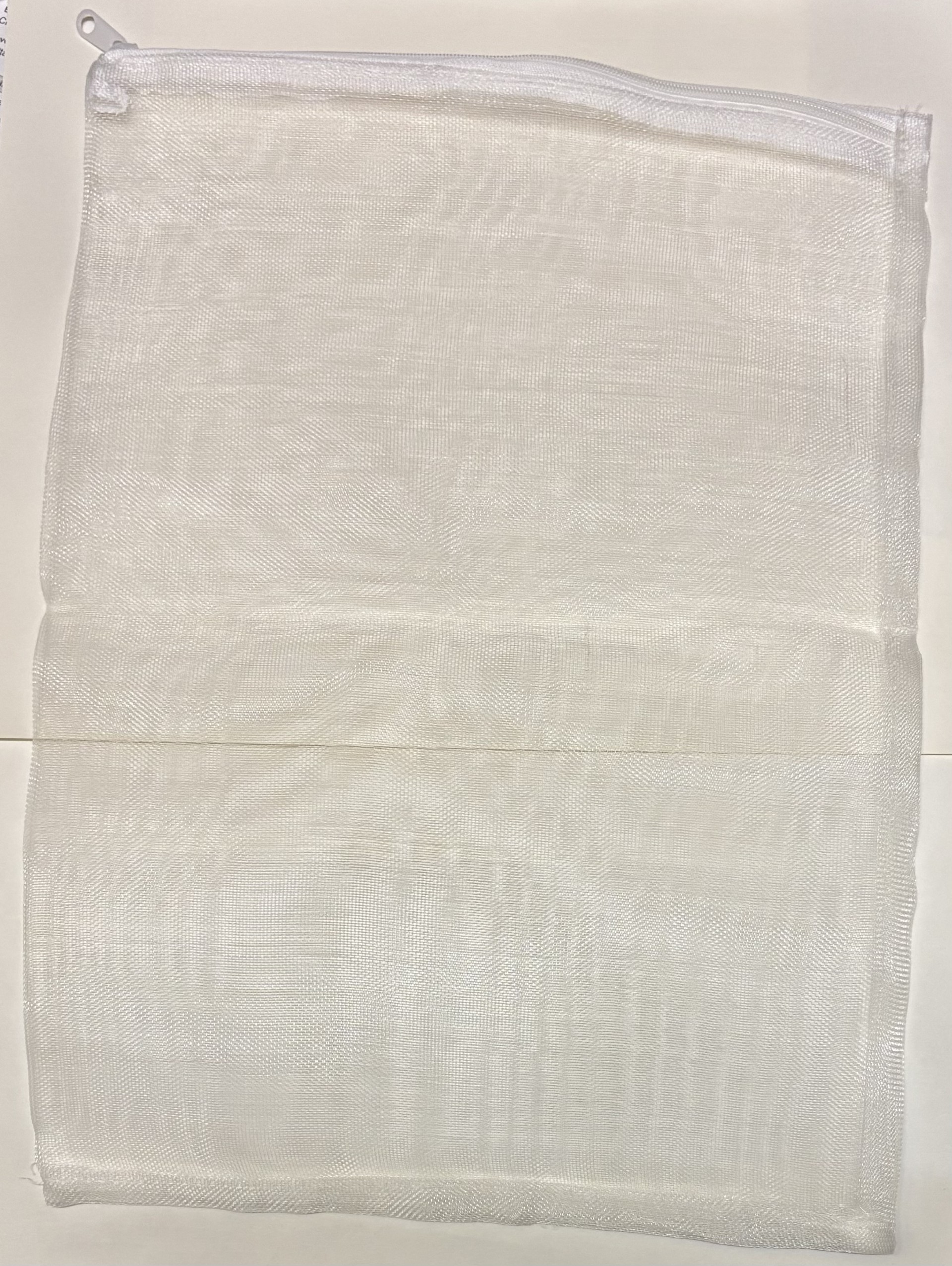 Nätpåse i nylon med dragkedja Stor 36x26 cm
