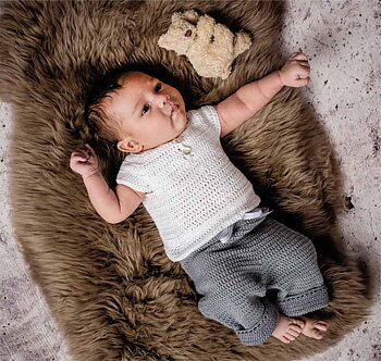 1436 Virkade byxor till baby