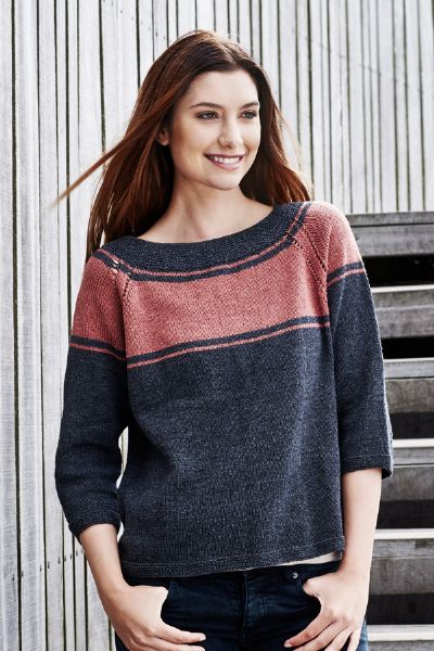 893412 Raglanjumper med ränder