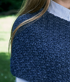 896206 Cape i dubbel mosstickning i Alice