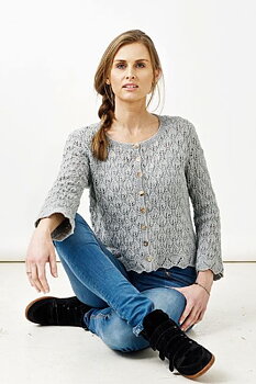 Kofta med bladmönster i Esther (Digitalt)