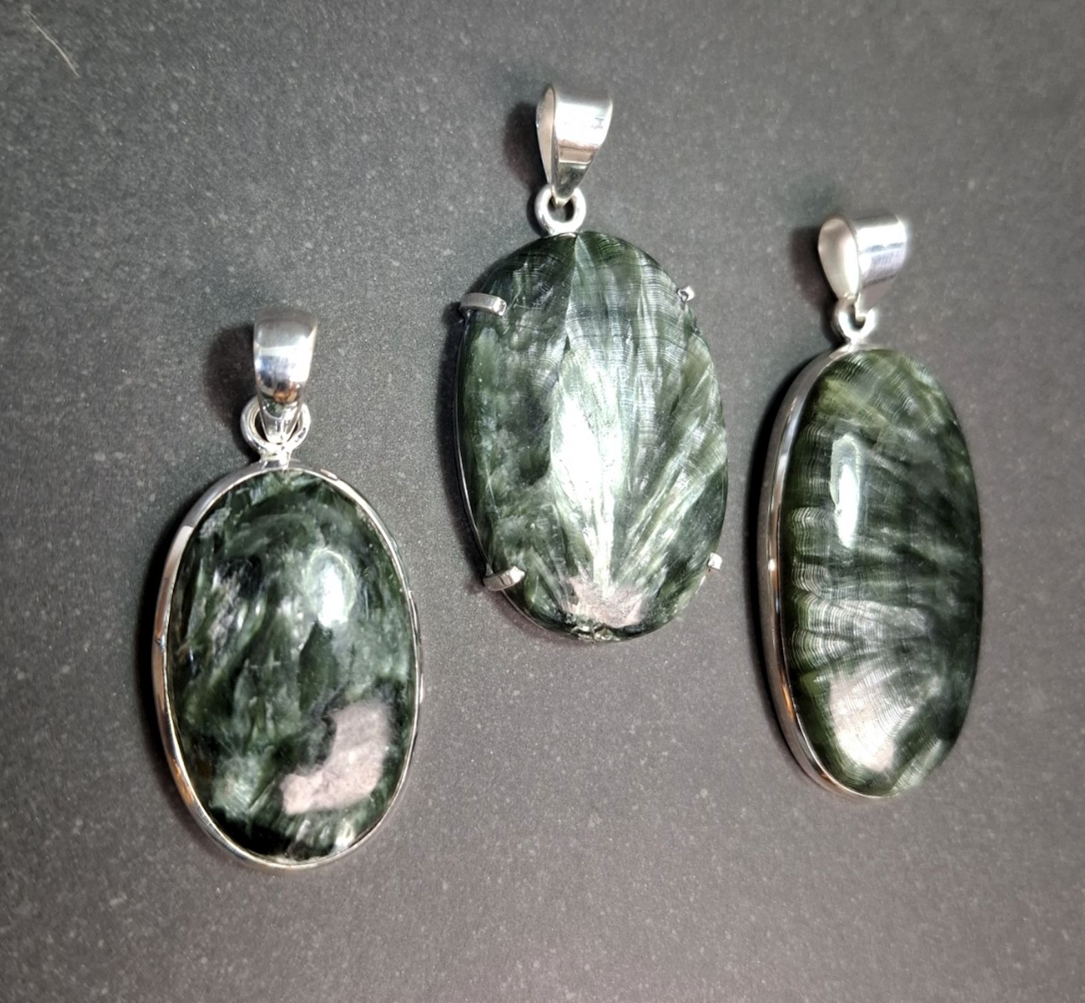 Serafinit Hänge i Silver - Oval 