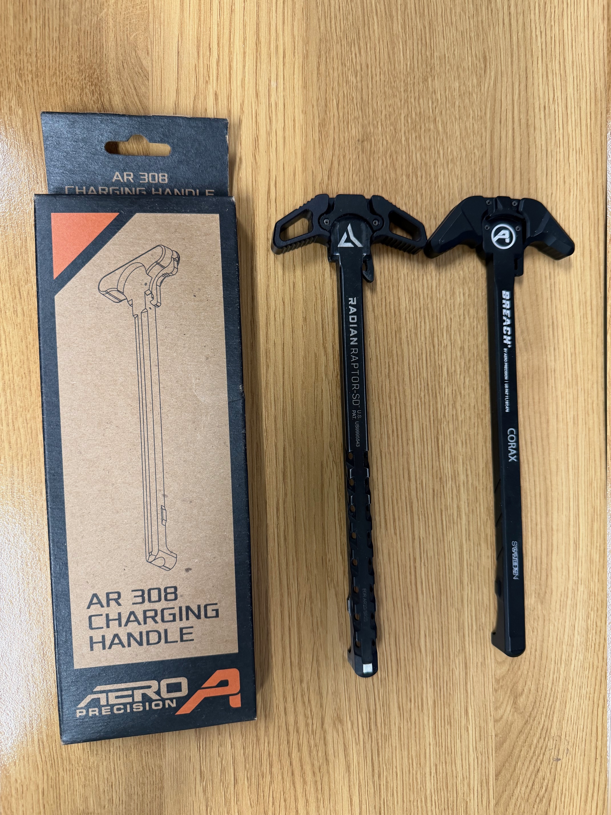 CHARGING HANDLE  AR10 (DEMO / NY)