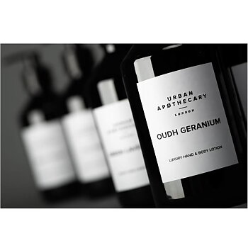  Urban. A Oudh Geranium Hand & Body Lotion 