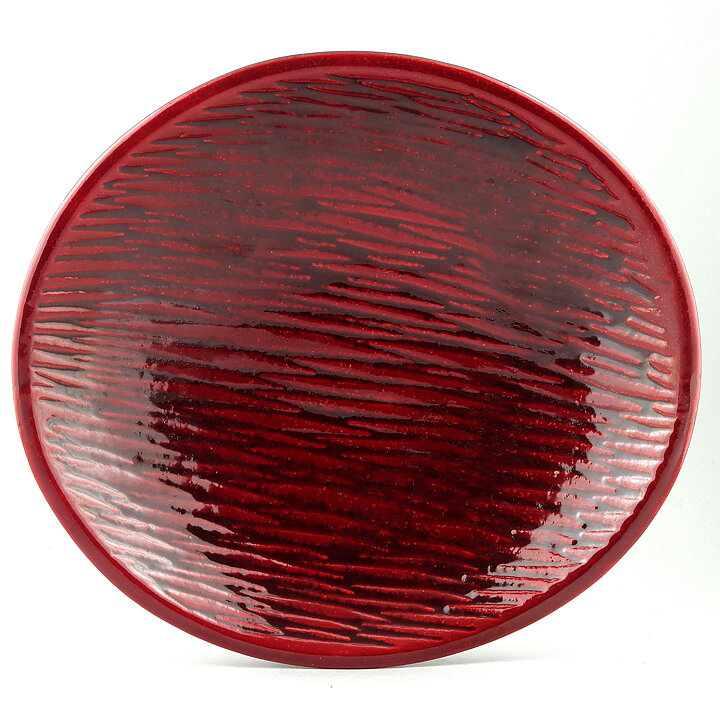 Mari Simmulson (Tokyo 1952) Red Oval Bowl with Relief Decor 30 cm