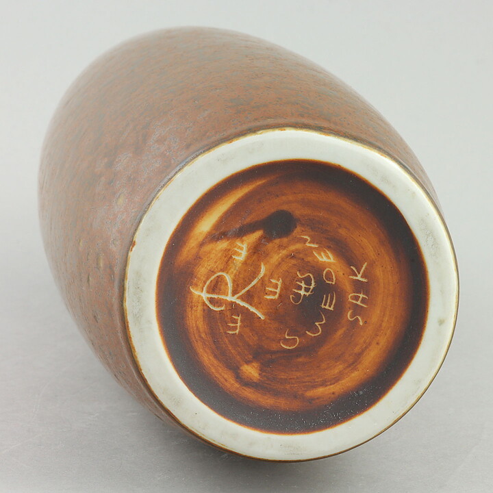 Carl-Harry Stålhane (SAK 1960s) Majestic Brown Cylinder Vase (27 cm) (2)