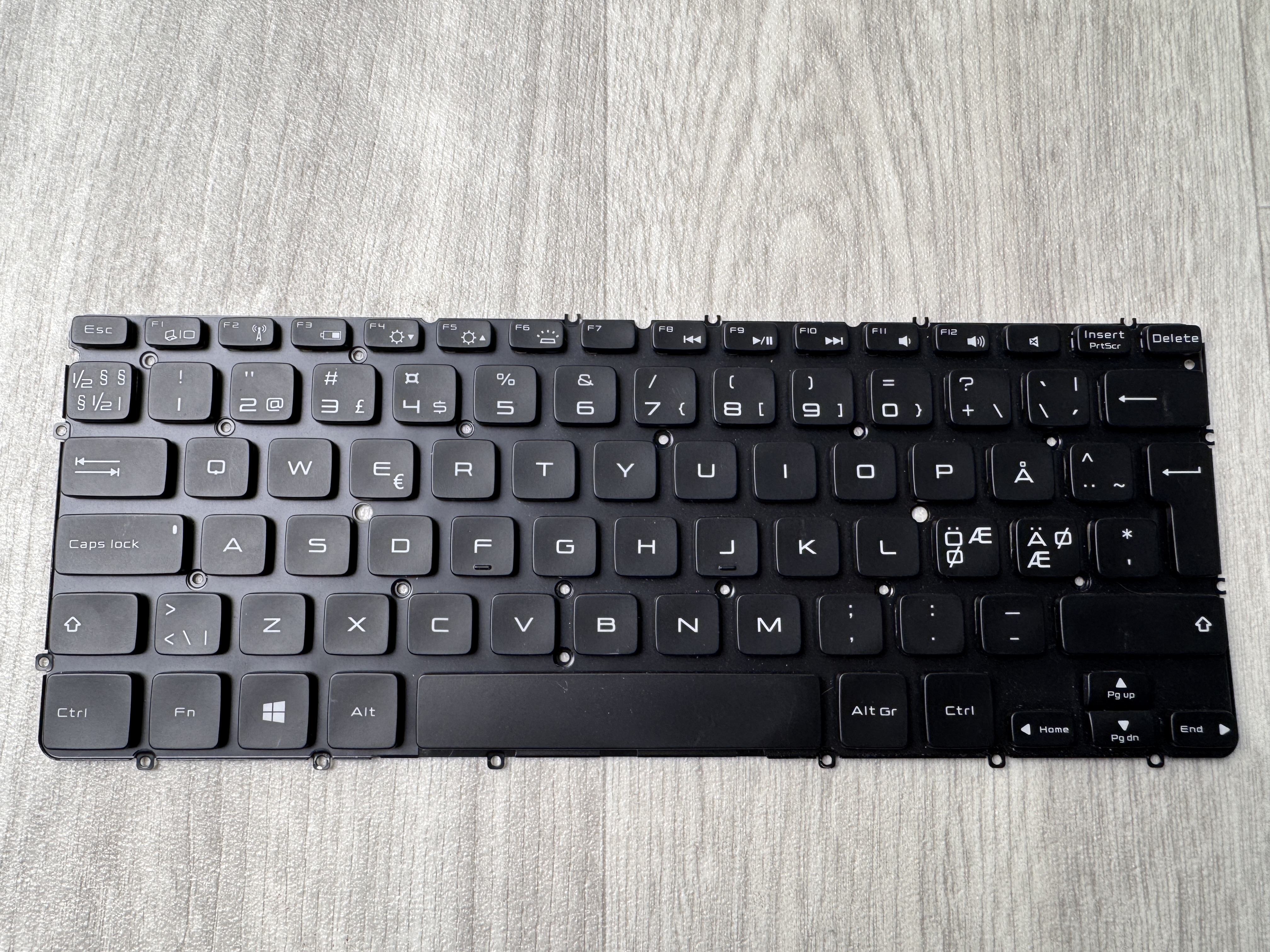 Dell XPS 12 Tangentbord 9Q33 Nordic Keyboard 0654FY 654FY
