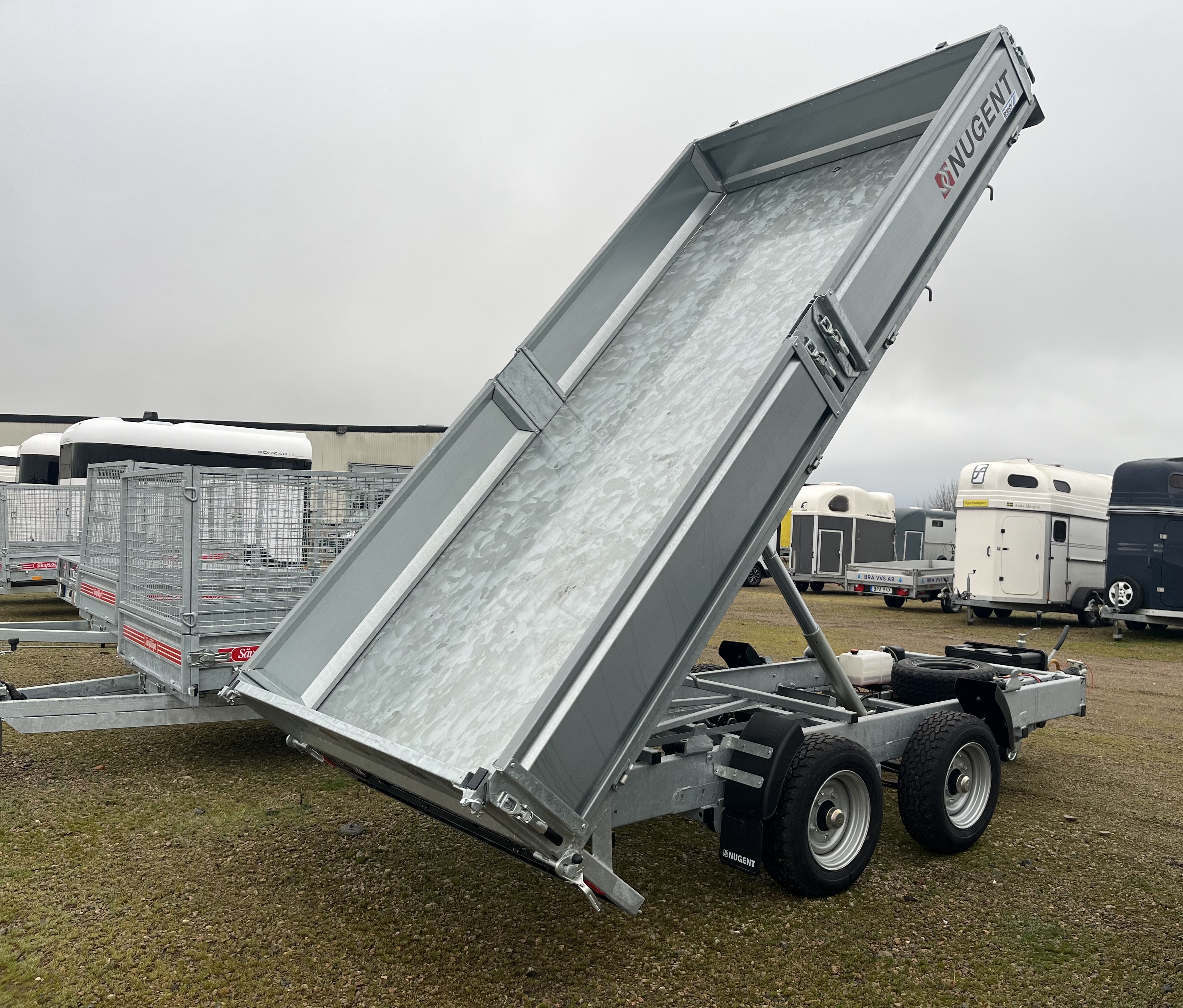 370 x 180 - 3500 kg :::  Bakåt-tipp NUGENT T3718H  ::: LAGER I KLIPPAN :::