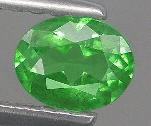 Preciosa piedra preciosa suelta de granate tsavorita natural de corte ovalado muy bonita de 0,34 ct