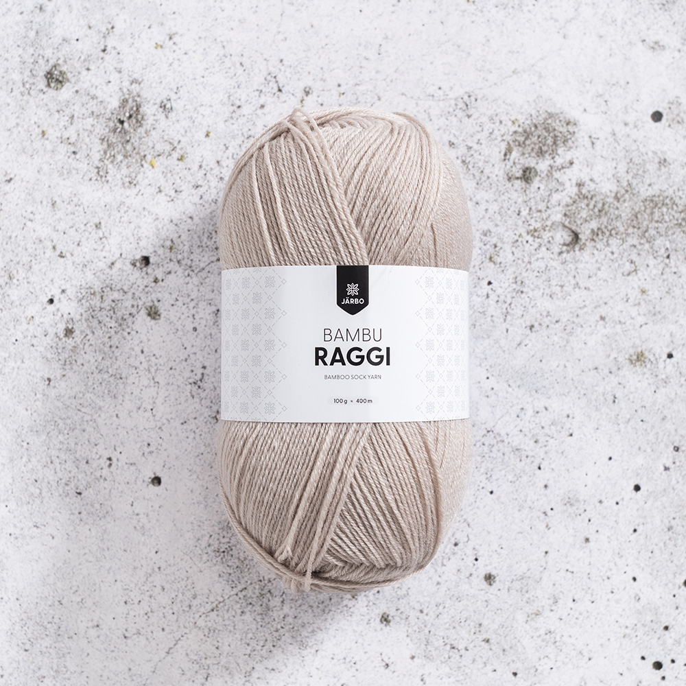 Järbo Bambu Raggi 100 g Almost Almond 17217 Stickfasthet 28 maskor per 10 cm
