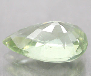 Granate tsavorita genuino natural super raro grande de 2,27 ct - 2
