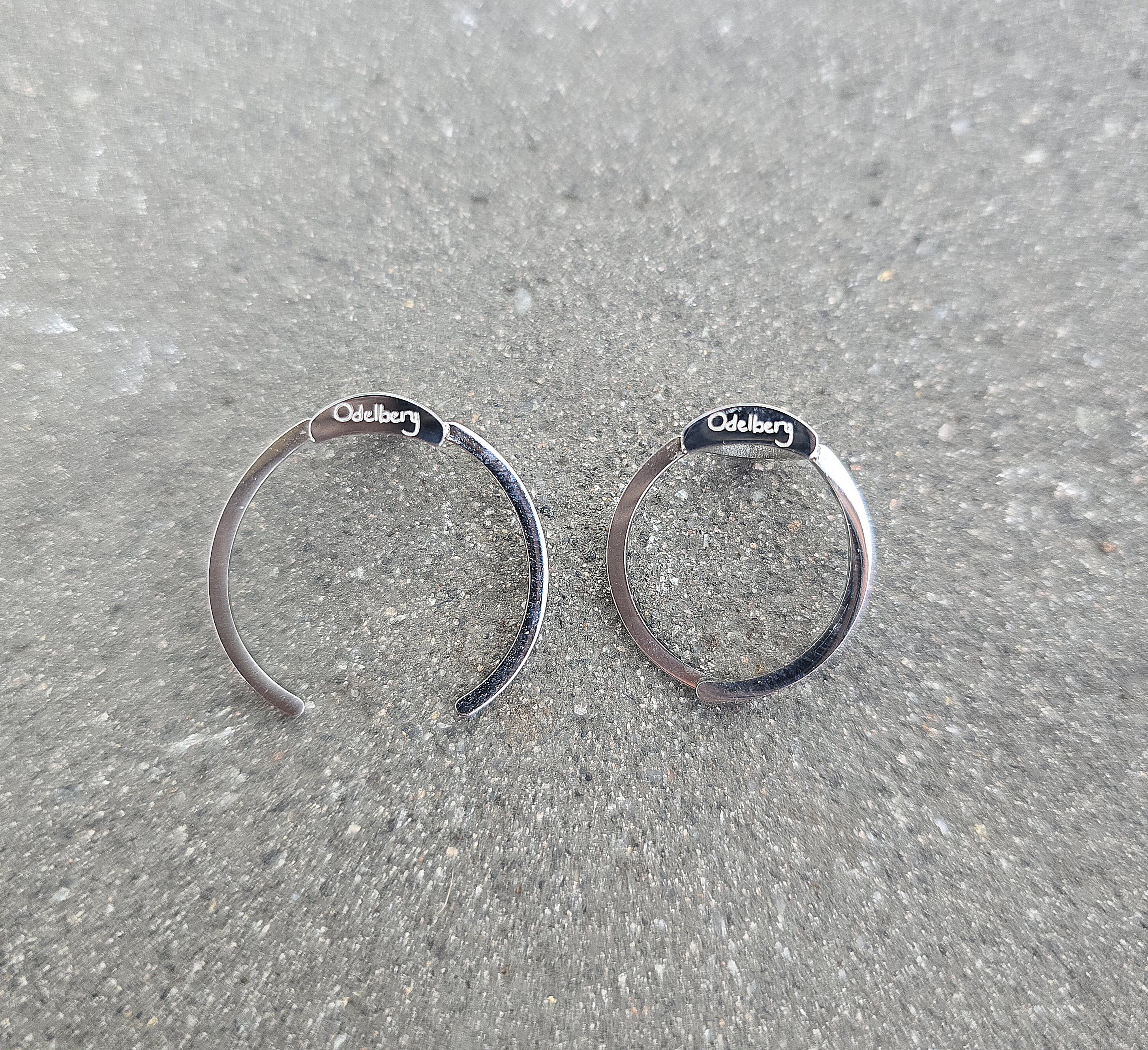 Stirrup Ring Gold - 8