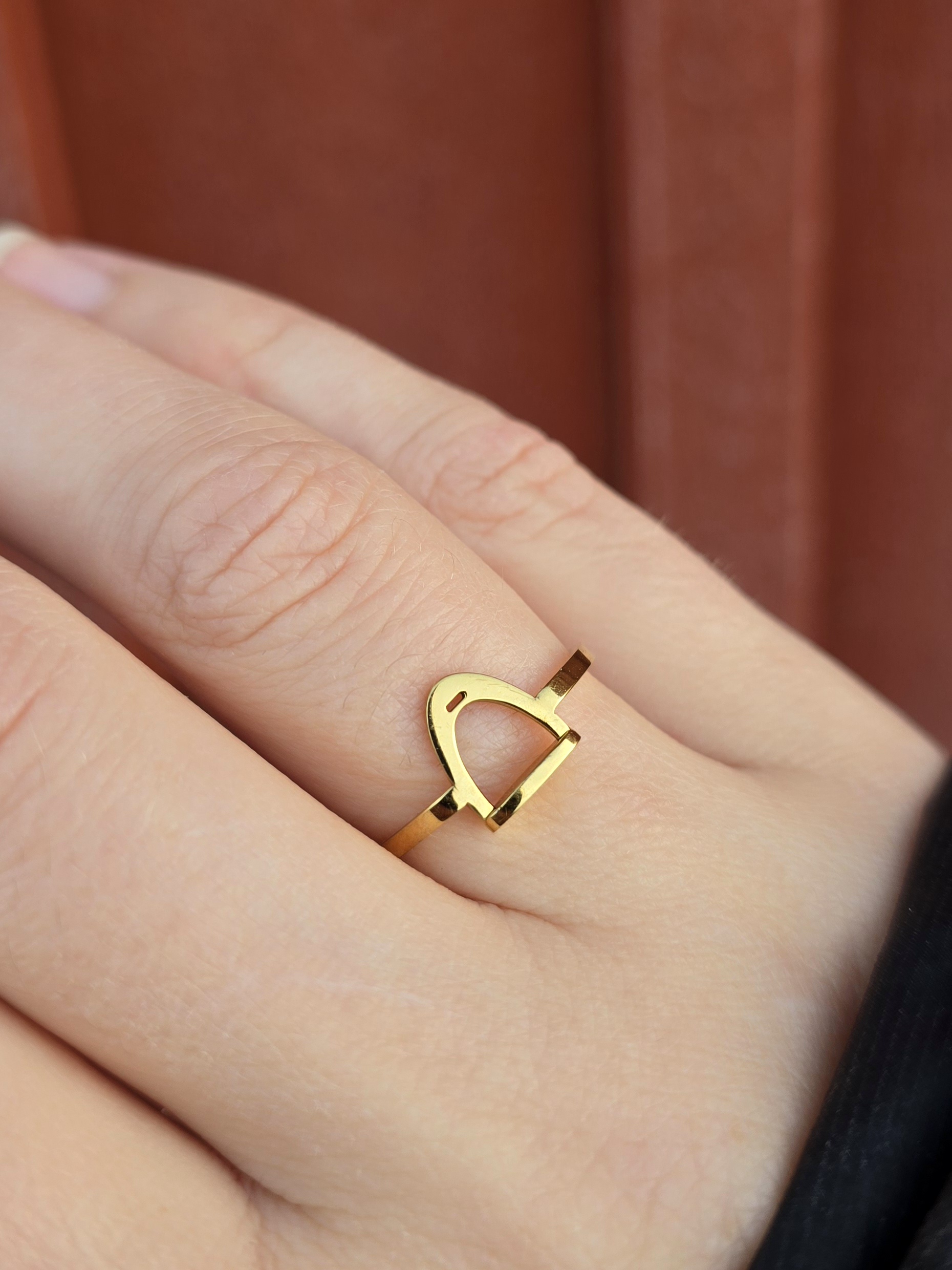 Stirrup Ring Gold - 4