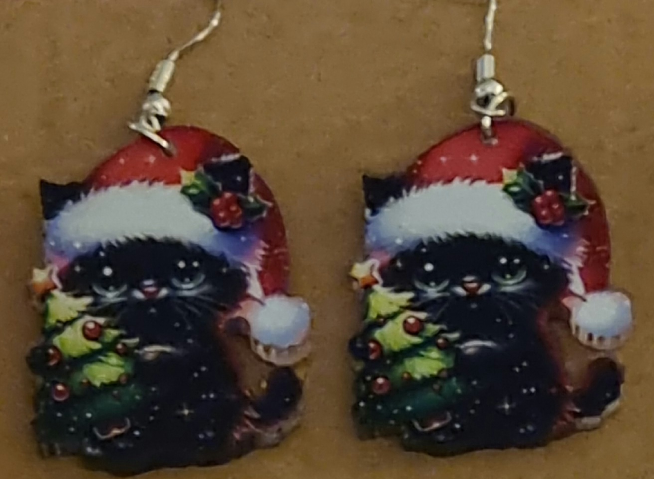 Örhänge "Julkatt med julgran" Fraktfritt