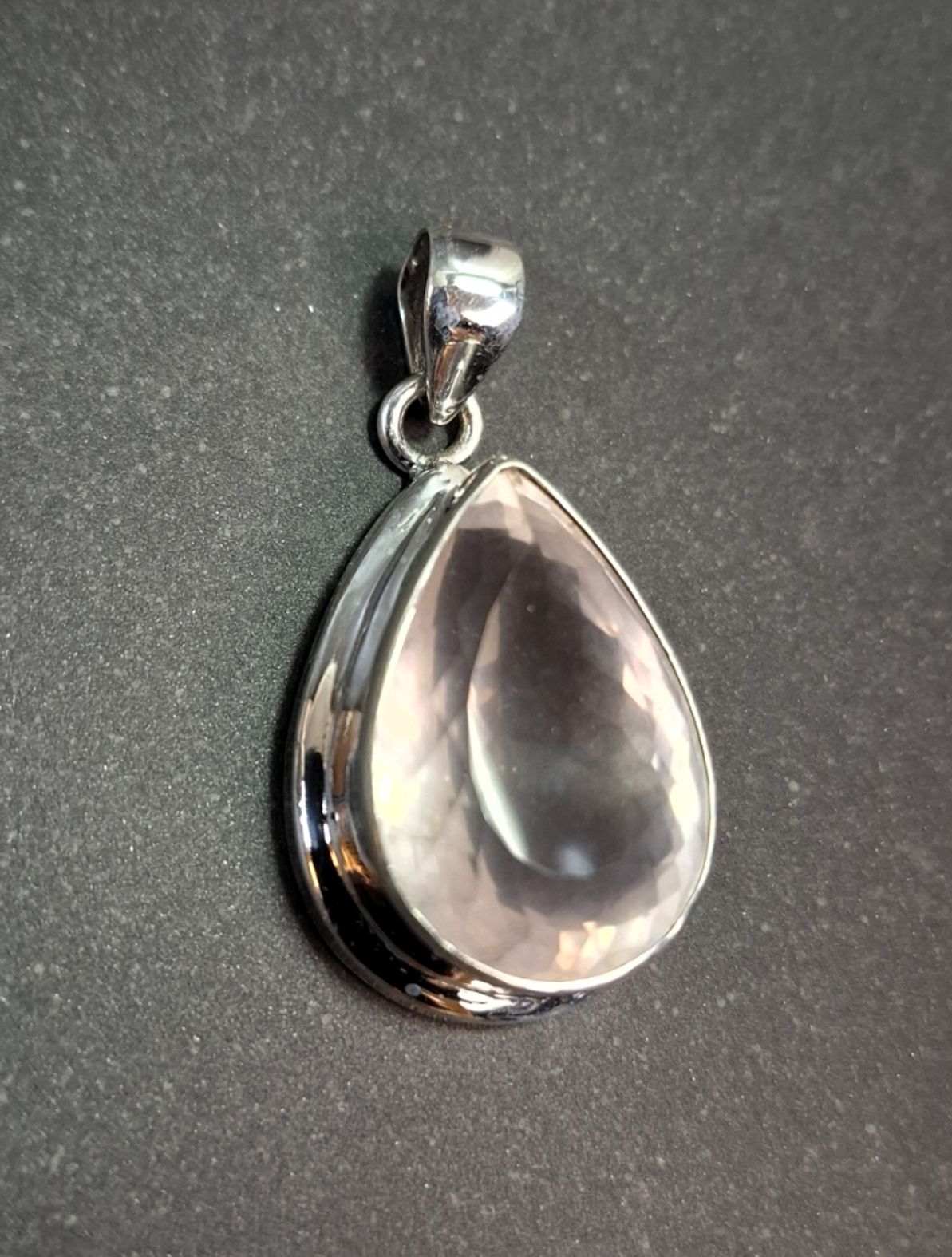 Fasettslipad Rosenkvarts Silver Hängen, Droppe