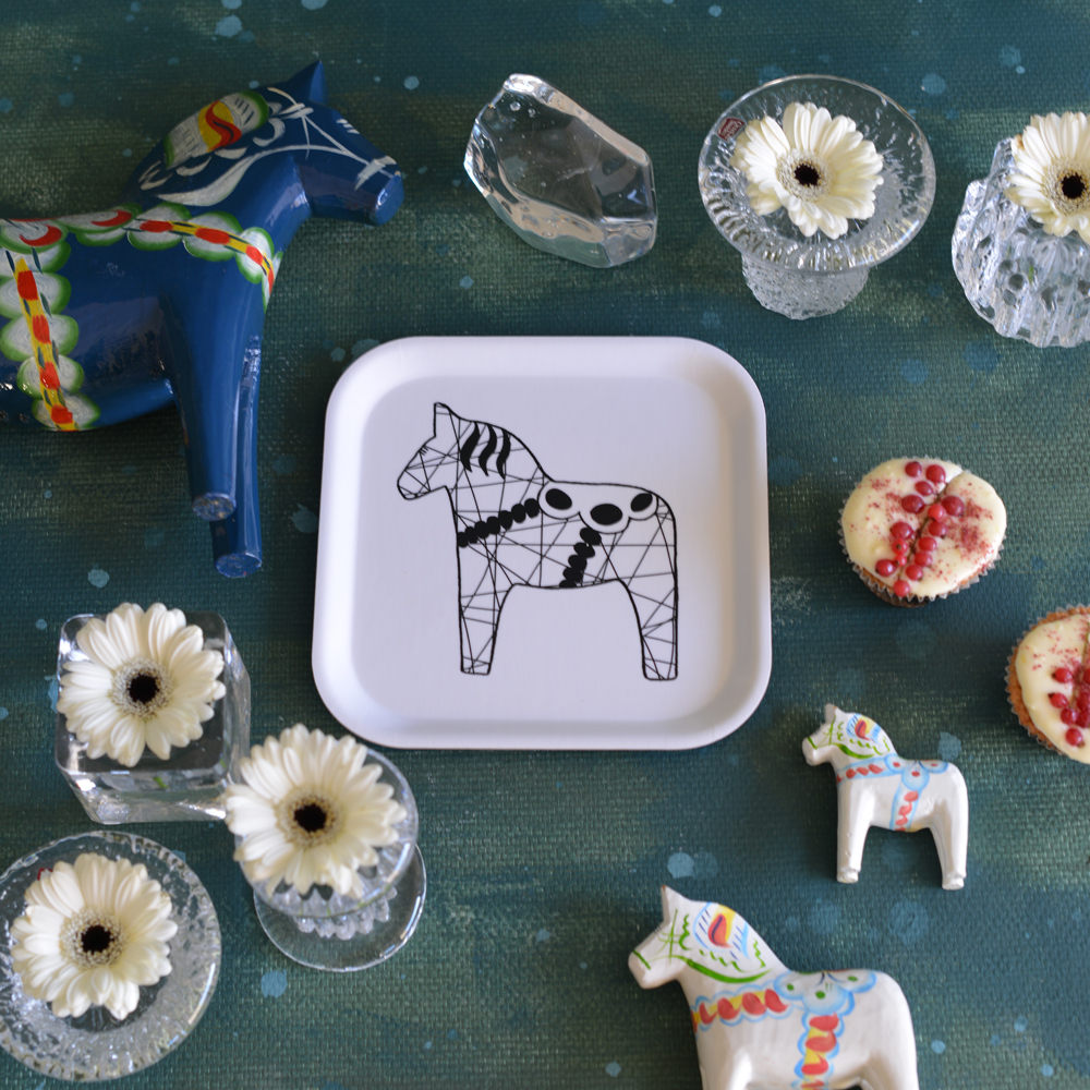 tray/cookie plate SWEDISH HORSEPOWER black-white 20x20 cm - 2