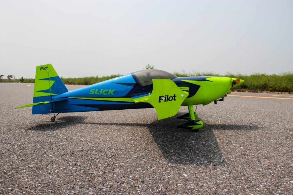Pilot RC 74" Slick 1880mm Green-Blue - 6