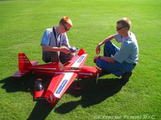 Extreme Flight Laser 60 Red - 8