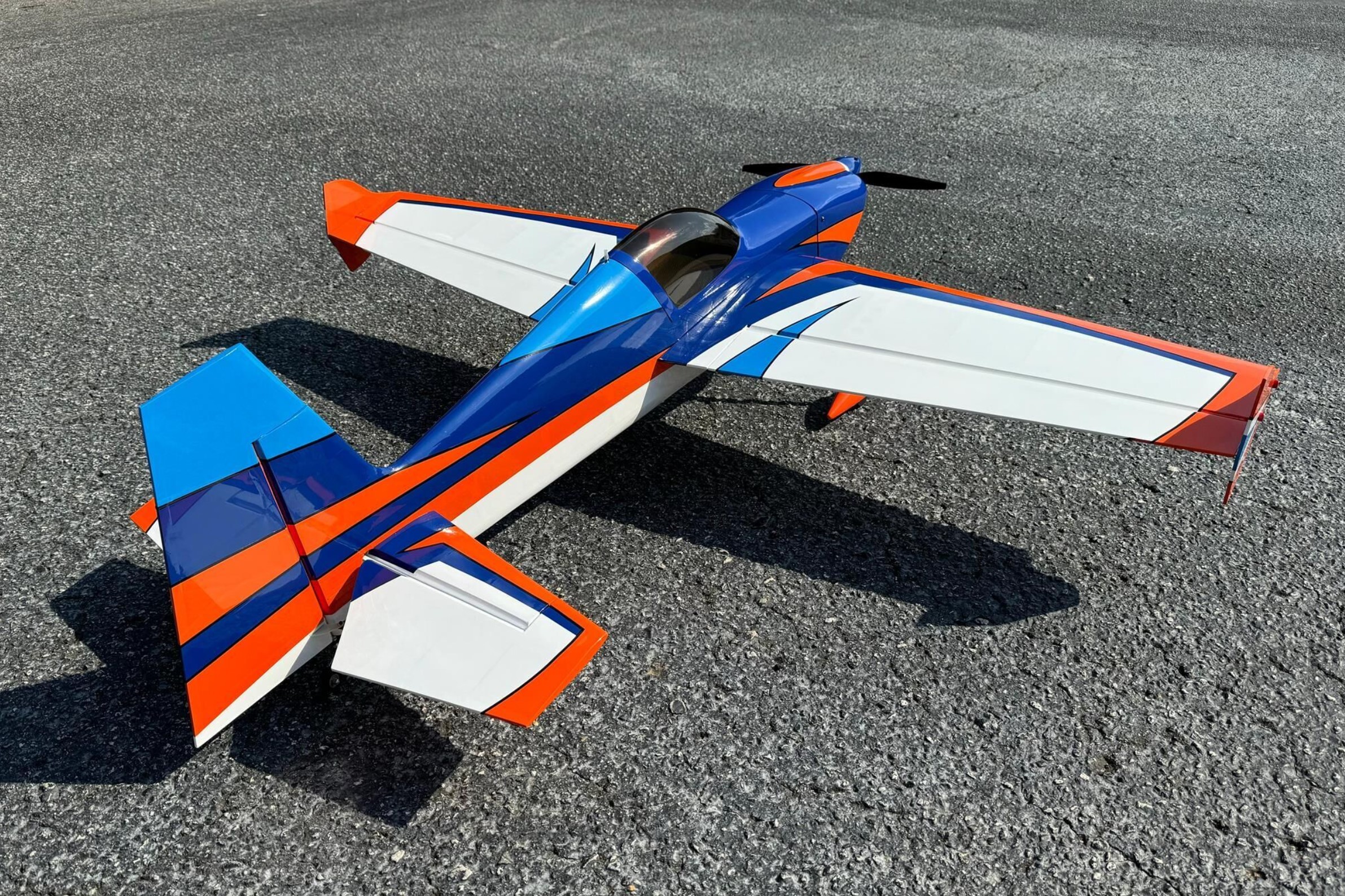 Extreme Flight Slick 580 60 V3 Blue/White - 2