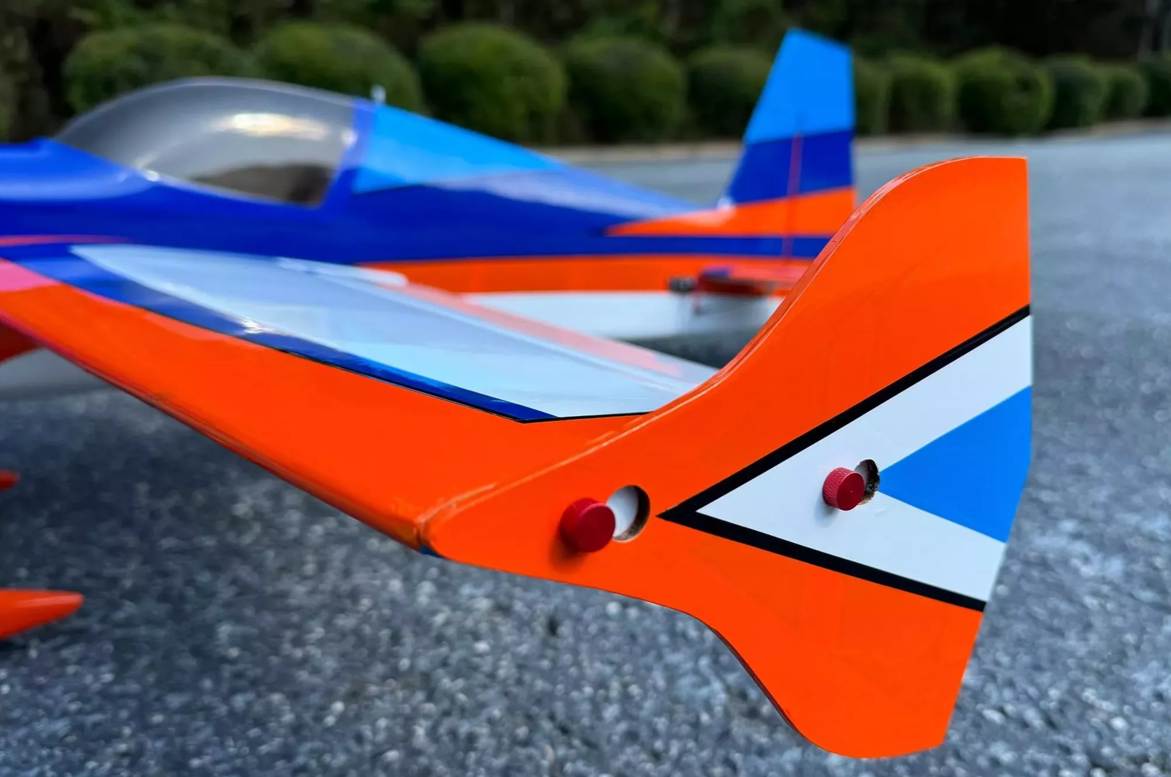 Extreme Flight Slick 580 60 V3 RXR Blue/White - 3