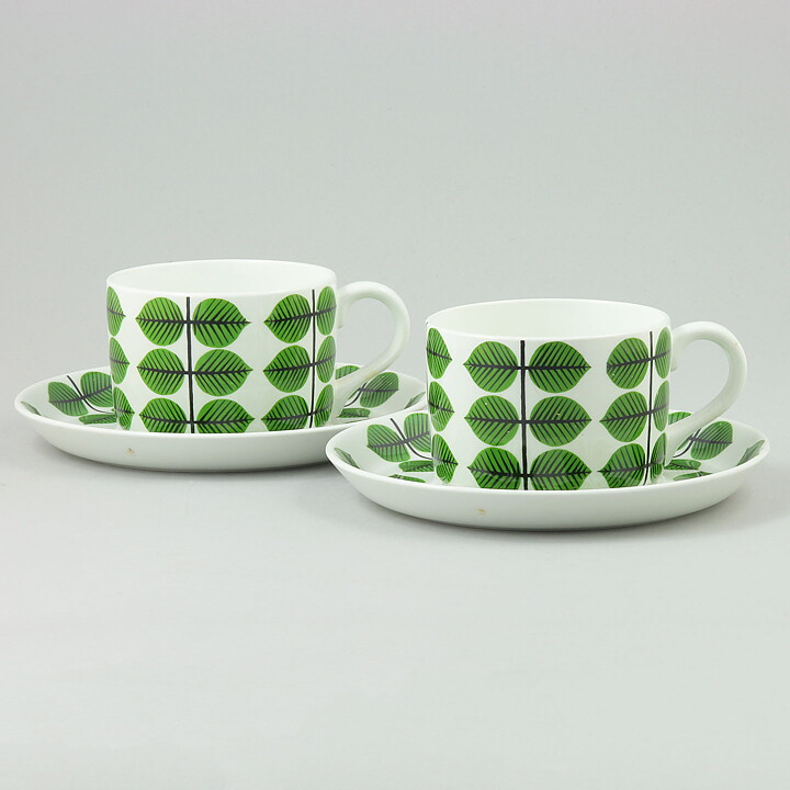 Stig Lindberg (Berså 1961) Two Teacups with Green Leaf Decor 11,5 cm (2)
