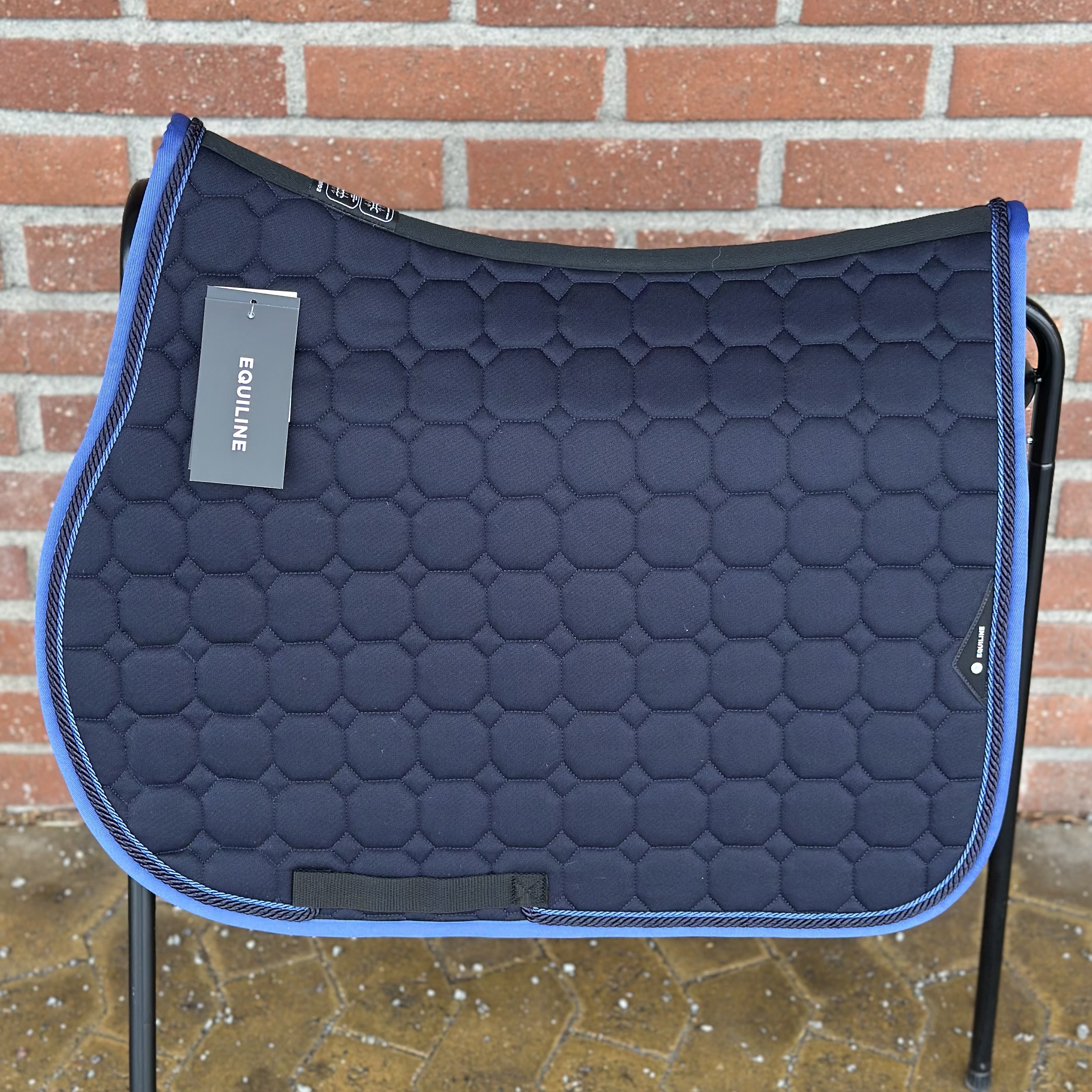 Equiline Octagon 2 flätor + kantband