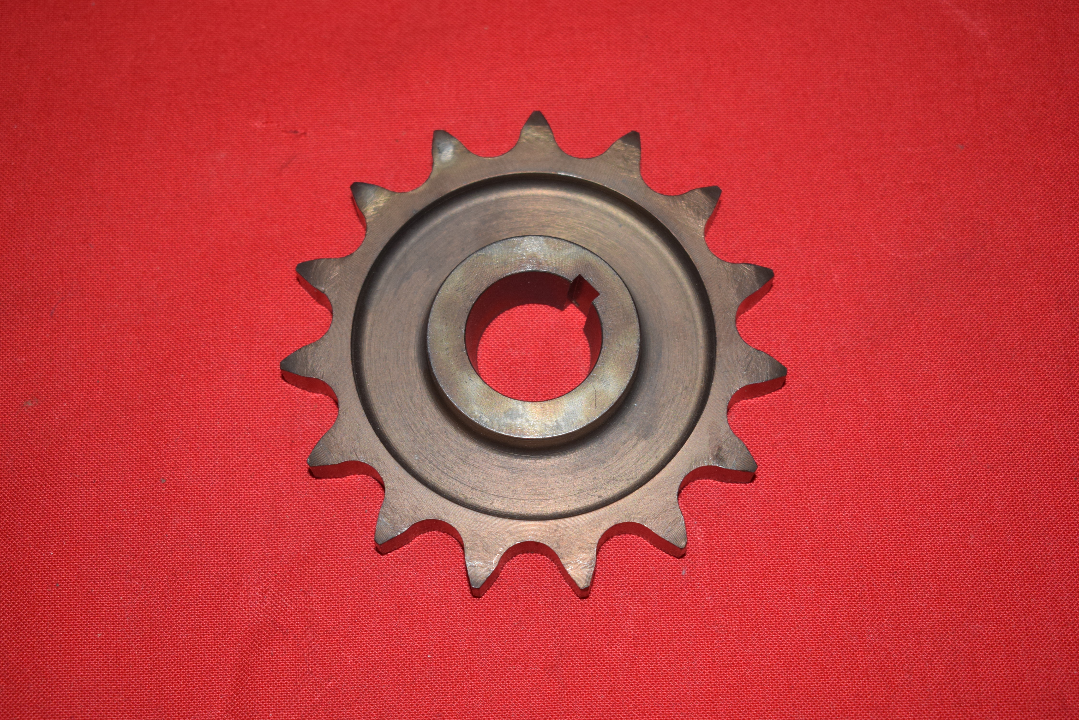 Engine Sprocket 15T Harley J JD 1915-29