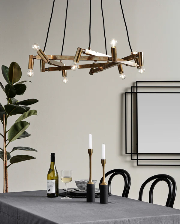 Chandelier Lampkrona i mässing 
