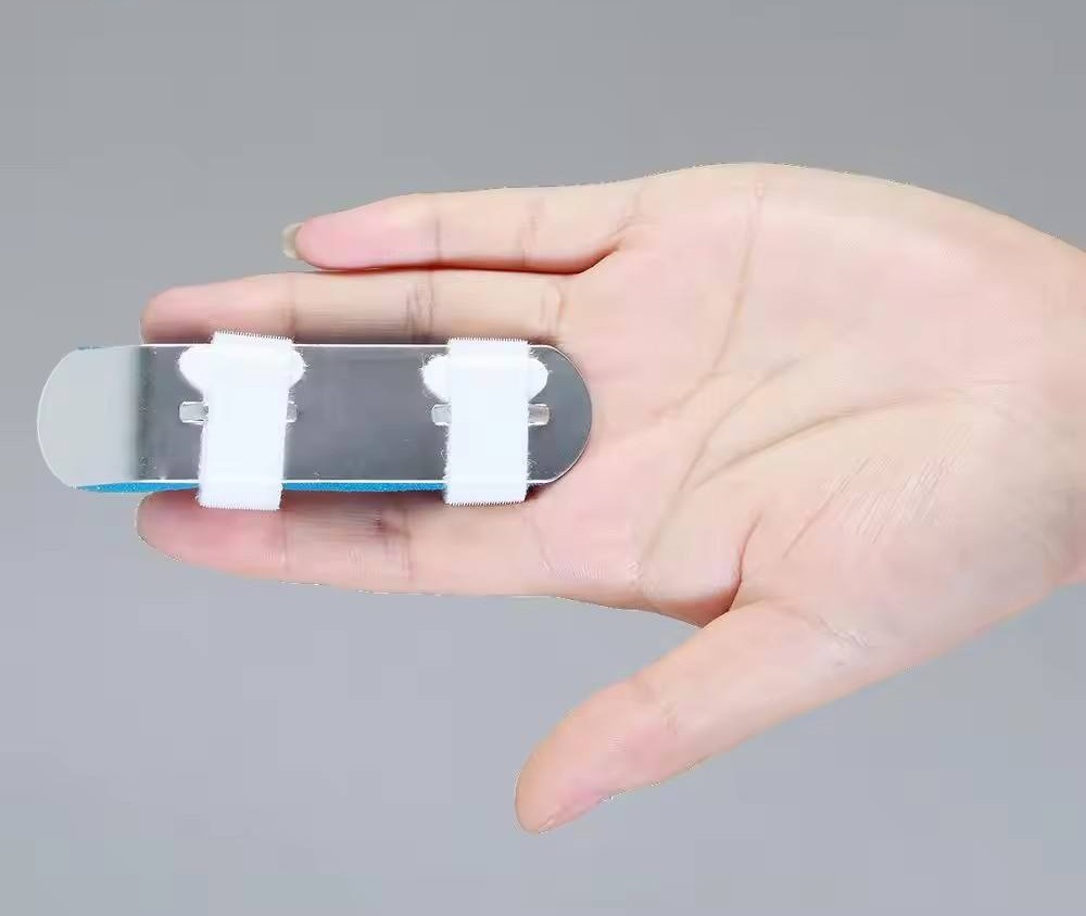 Fingerskinne til fingertop – Justerbar med Velcro - 3