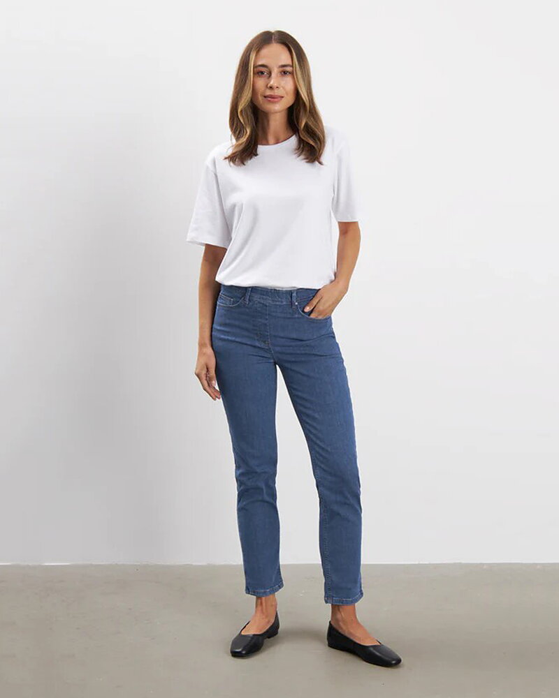 Mirakelbyxa Hannah regular cropped mellanblå denim