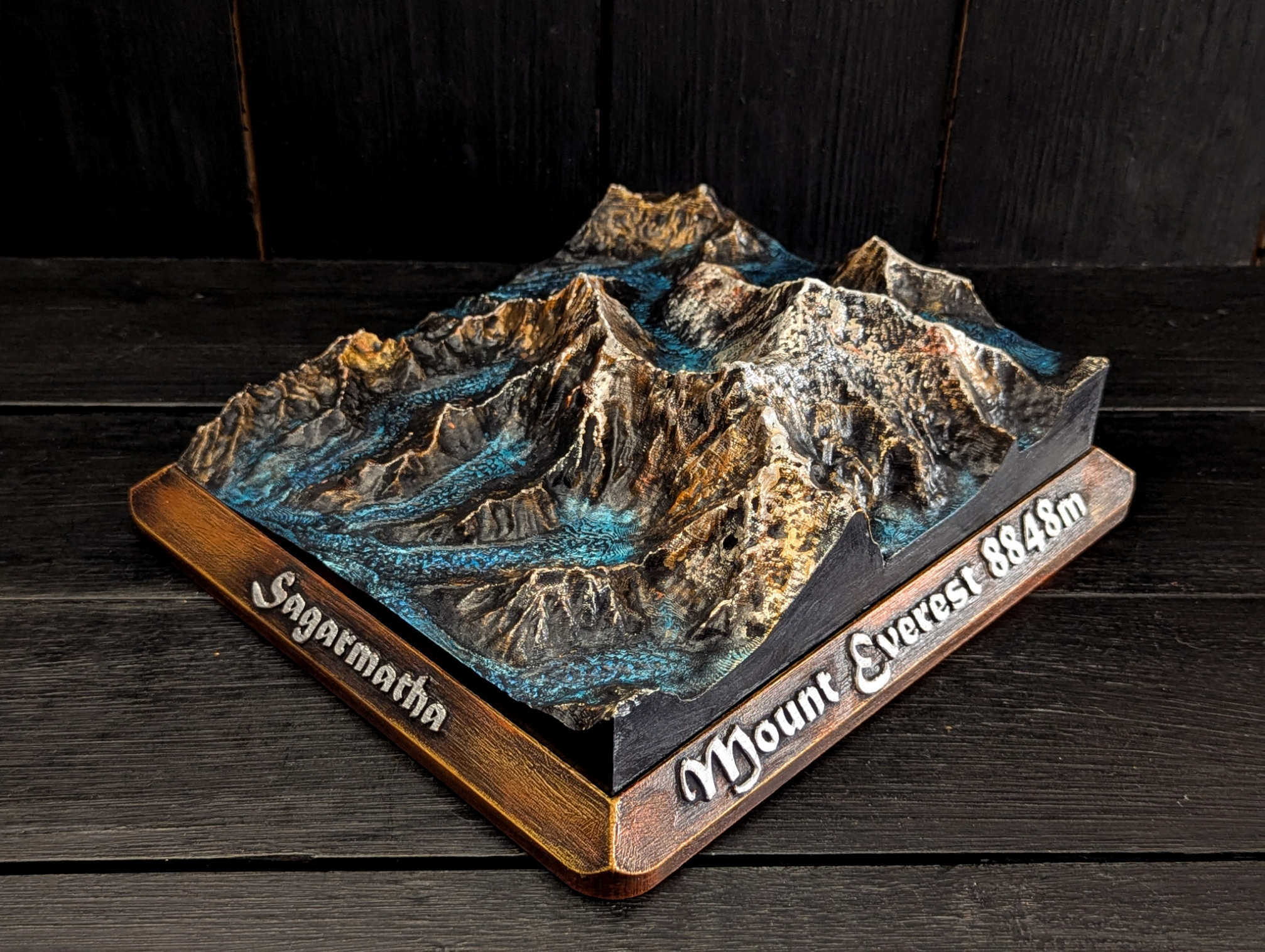 Handmålad 3D modell av Mount Everest  [L] - 4